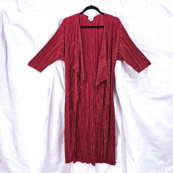 LuLaRoe Shirley Cardigan Womens Small Red Kimono Pleated Lose Fit Slimming NWT‎ - Picture 1 of 9